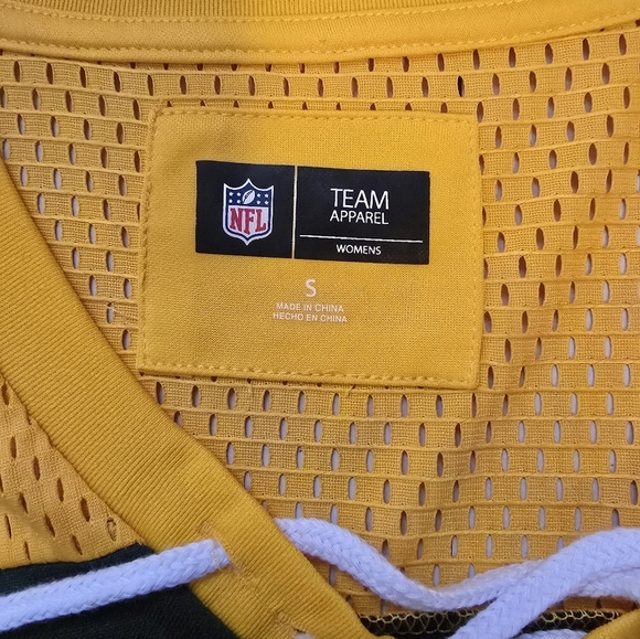 NFL Green Bay Packers Fitted Tie Front Yellow and Green Jersey - Picture 2 of 2